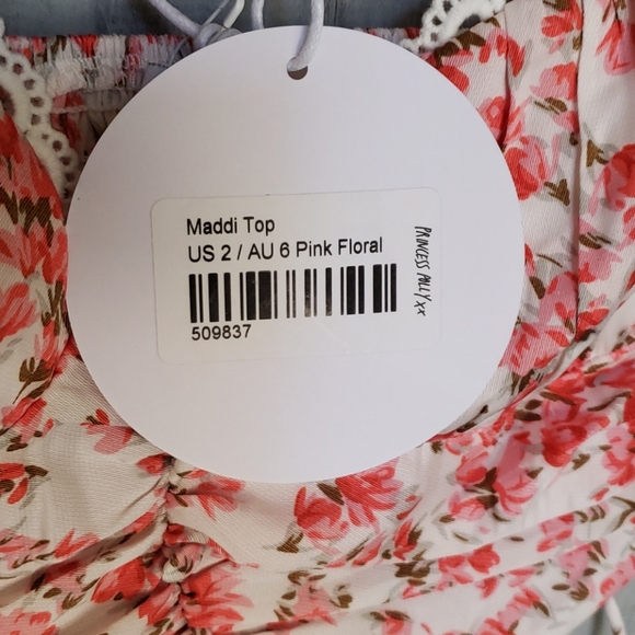 SOLD! Princess Polly Maddi Pink Floral Top Size 2 - Picture 10 of 11